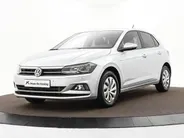 Volkswagen Polo 1.0 TSI 95pk DSG Comfortline · Camera · Apple/Android Car Play · P-Sensoren · Navigatie · DAB · 15'' Inch ·