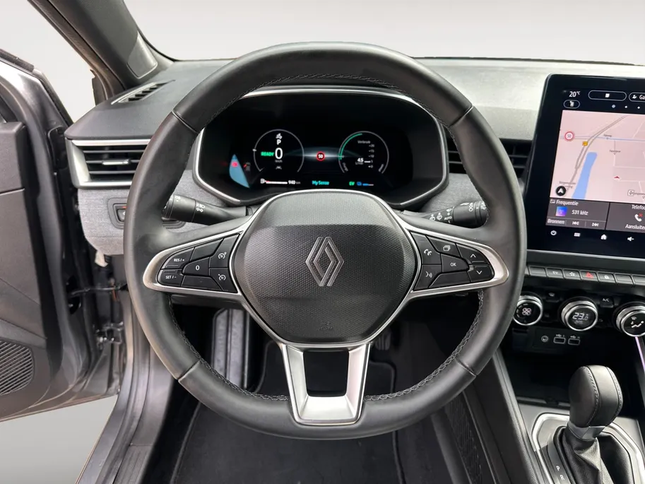 Renault Clio 1.6 E-Tech Full Hybrid 145 techno | Cruise & Climate Control | Camera | Parkeersensoren | Apple Carplay & Android Auto | Navigatie | LMV | 12 Maanden BOVAG Garantie