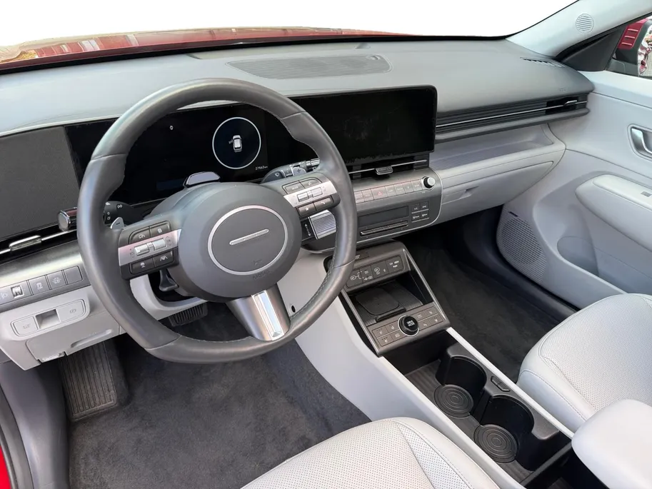 Hyundai Kona 1.6 GDI HEV Premium Sky | Lederen Bekleding| Stoelverwarming v+a| Schuif-kanteldak| Elekrtrisch verstelbare stoelen met geheugen| Dode hoeksensor| MOOIE AUTO