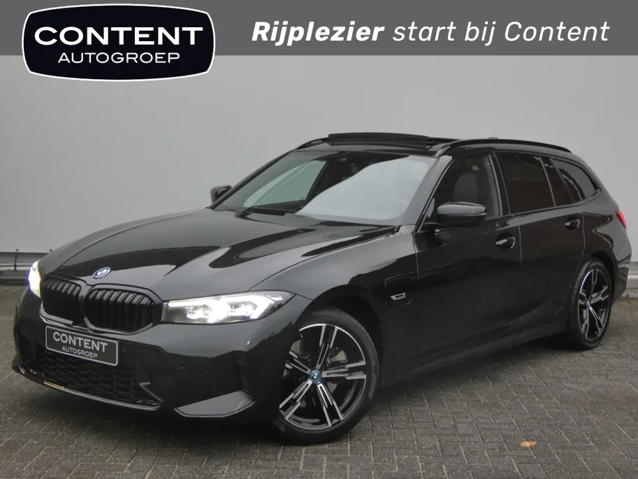 BMW 3 Serie 320e M-Sport Aut. |Schuifdak |Head-Up |Facelift - Widescreen!