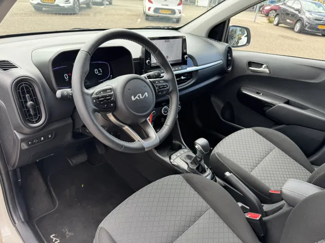 Kia Picanto automaat 1.0 DPI DynamicLine stoelverwarming