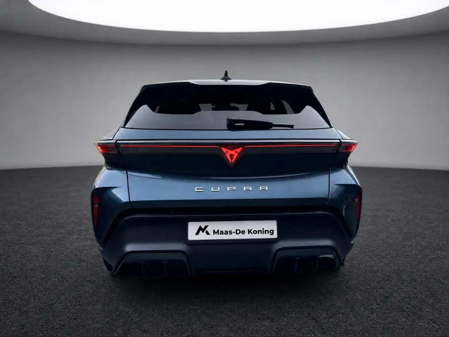 CUPRA Raval Performance First Edition 56 kWh 211 PK l Sennheiser Audio l Black Pakket l 360 graden camera l Levering November