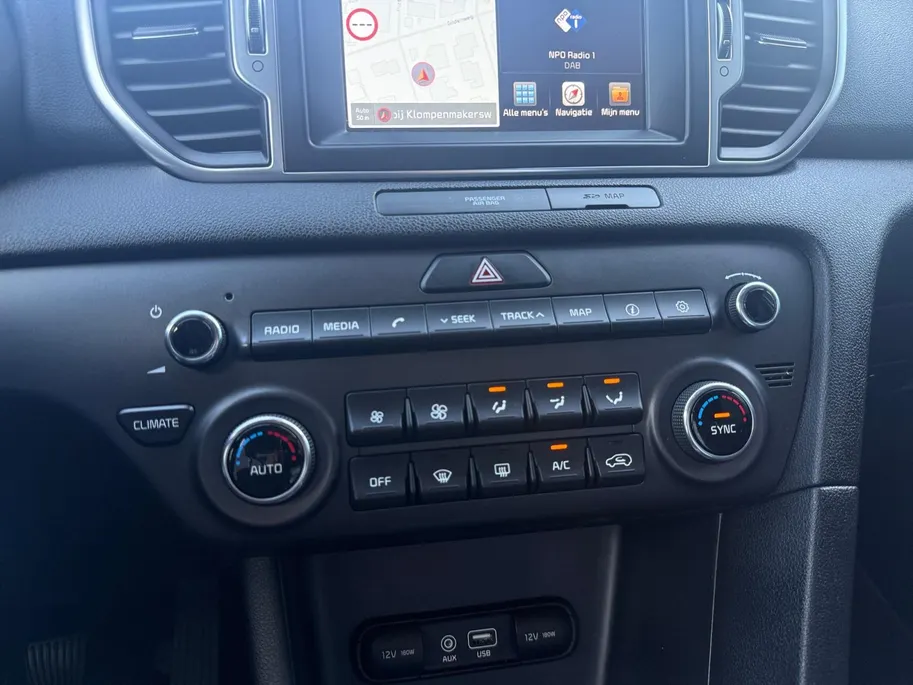 Kia Sportage 1.6 GDI DynamicLine | Trekhaak | Achteruitrijcamera | Dealer onderhouden | Navigatie | Apple/Android Carplay | 12 maanden garantie! |