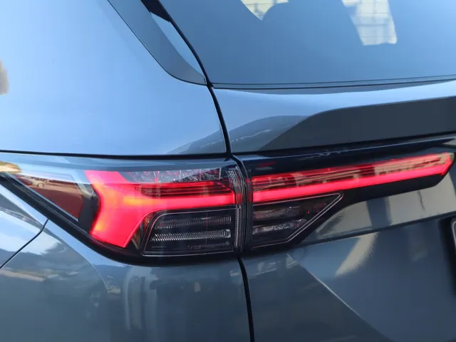 Mitsubishi Outlander 2.4 PHEV Intense+ | Stoel/Stuur Verwarming | Apple/Android Auto | 360* Camera |