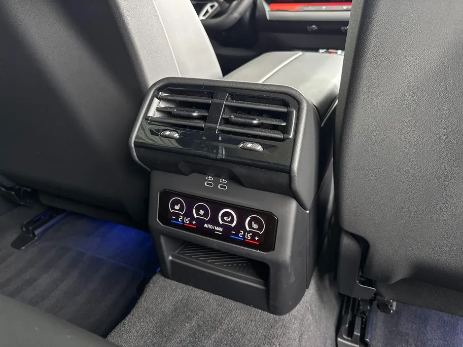 BMW i5 Touring eDrive40 84 kWh