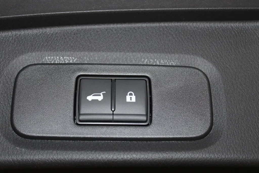 Nissan QASHQAI 1.5 e-Power Tekna Plus *Nappa lederen bekleding*Stoelgeheugen*Stoel-,stuur- en voorruitverwarming*apple carplay& android auto*Google Navigatie*parkeersensoren voor en achter*360grd camera*