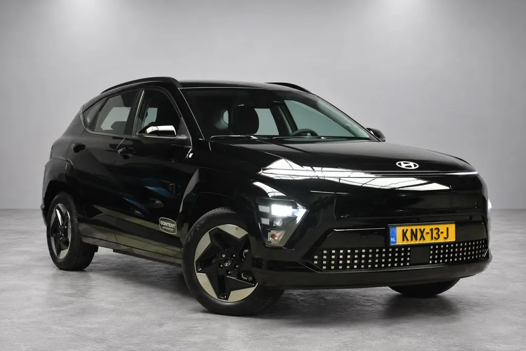 Hyundai Kona 48,4 kWh 156pk Comfort I Navi I Camera I PDC