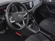 Volkswagen Polo 1.0TSI/95PK R-Line-Edition · Panoramadak · Camera + Parkeersensoren · Apple/Android Car Play · Stoelverwarming · Apple/Android Car Play · Clima · Info Active Display ·