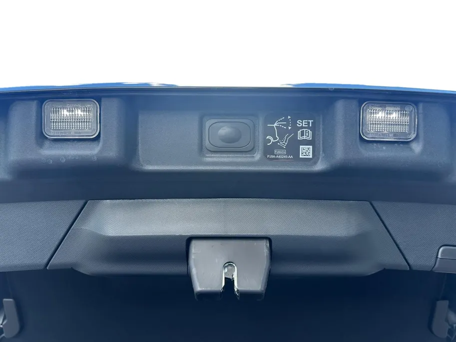 Ford Mustang Mach-E Extended Premium RWD 88 kWh | Uit Voorraad Leverbaar | Prijs Inclusief 2000 Euro Ford Voordeel | 600km WLTP Rijbereik | 19' Lichtmetalen Velgen | Elektrisch Bedienbare Achterklep met Sensor Besturing