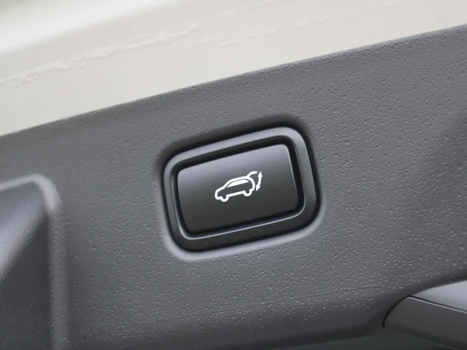 Kia Niro 1.6 GDi Hybrid ExecutiveLine | Stuur-/stoelverwarming + ventilatie | Leer | Schuifdak | 18' LM | Camera | Cruise adapt. | HUD | Zeer mooie auto |