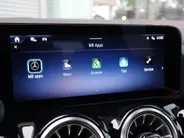 Mercedes-Benz GLA 180 AMG Line l Keyless l Achteruitrij camera l Stoelverwarming