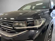 Volkswagen T-Cross 1.5 TSI 150pk DSG R-Line · Trekhaak · Apple/Android Car Play  Camera · Navigatie · Stoelverwarming · P-Sensoren · 17'' Inch · Garantie t/m 26-10-2027