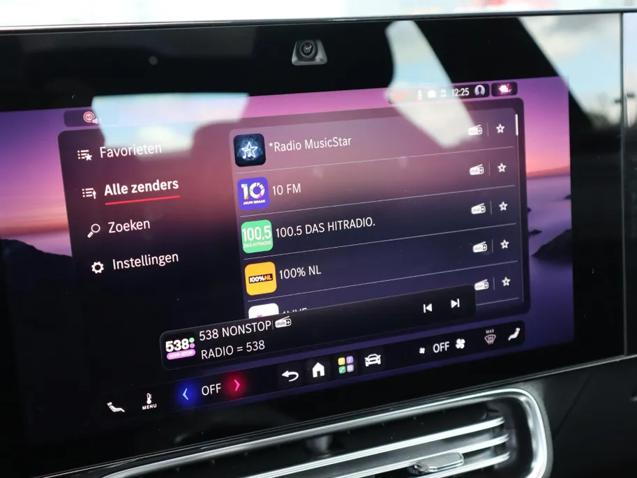 Mercedes-Benz CLA 200 Business Solution AMG