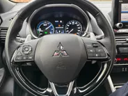 Mitsubishi Eclipse Cross Instyle | Pano dak | 360 Graden camera | Stoelverwarming voor en achter | Lederen stoelbekleding | Navigatie |