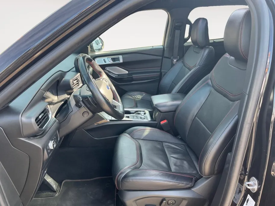 Ford Explorer 3.0 V6 EcoBoost PHEV ST-Line 7p. | Dealer Onderhouden | Panoramadak | 360 Graden Camera | All Season Banden | Elektrische Achterklep | Adapt. Cruise Control | BLISS | Winterpakket | Navigatie |
