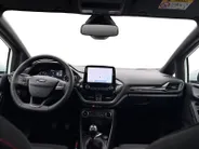 Ford Fiesta 1.0 EcoBoost Hybrid ST-Line | NL Auto | 1 eigenaar | Navigatie | Apple carplay & Android auto | Parkeersensor achter | Cruise control | Draadloos opladen mobiel | Bovag garantie |