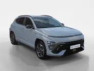 Hyundai Kona 1.6 GDI HEV N Line Sky | Apple Carplay/Android Auto | Kunstlederen/suede bekleding | Lichtmetalen velgen 5-spaaks 18 | Schuif/kanteldak