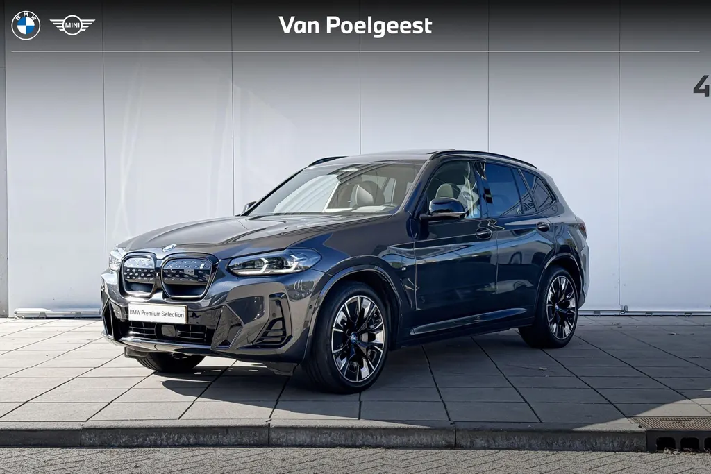 BMW iX3 High Executive