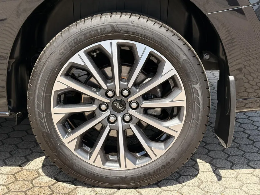 Ford Transit Custom Tourneo 340 2.5 PHEV L2H1 Titanium X 1850 KG Trekgewicht I LUXURY PACK I TREKHAAK I DRIVER ASSISTANCE PACK I APPLE CARPLAY / ANDROID AUTO I