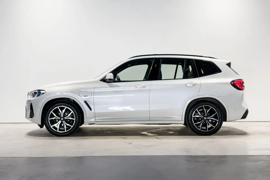 BMW X3 xDrive30e Business Edition Plus M Sportpakket