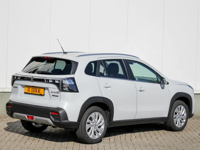 Suzuki S-Cross 1.5 Hybrid Select Automaat | Cruise | Carplay/Android | Camera | Park sens | Lm-Velgen