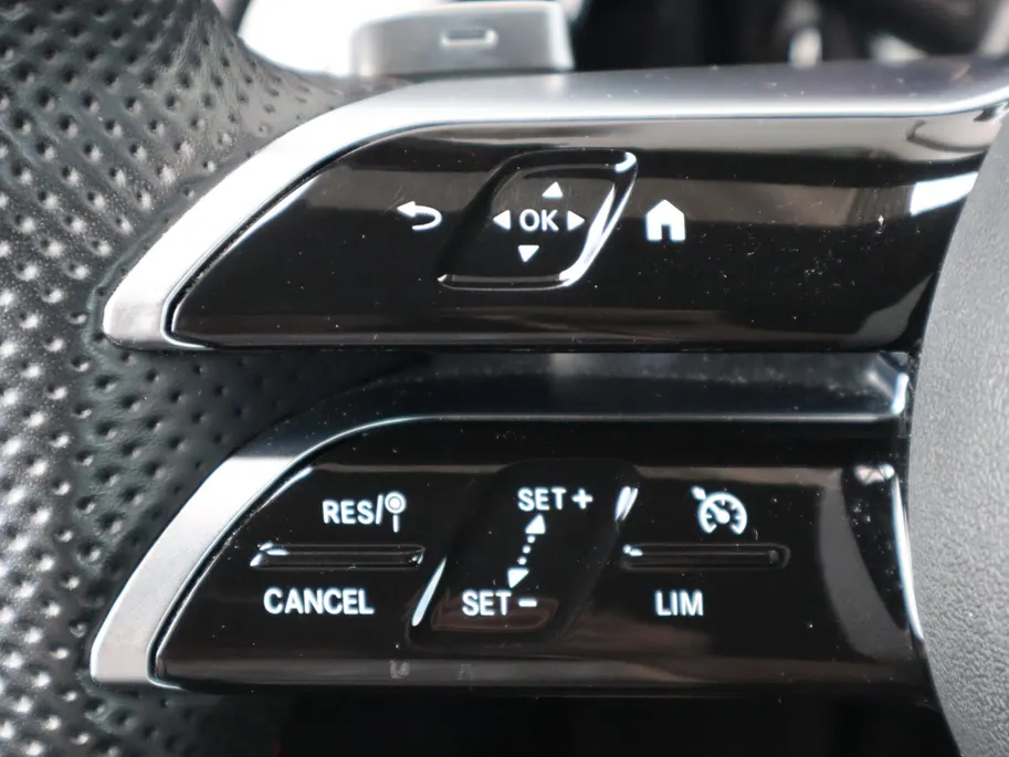 Mercedes-Benz B-Klasse 250 e AMG Line l Keyless l Achteruitrij camera l Stoelverwarming