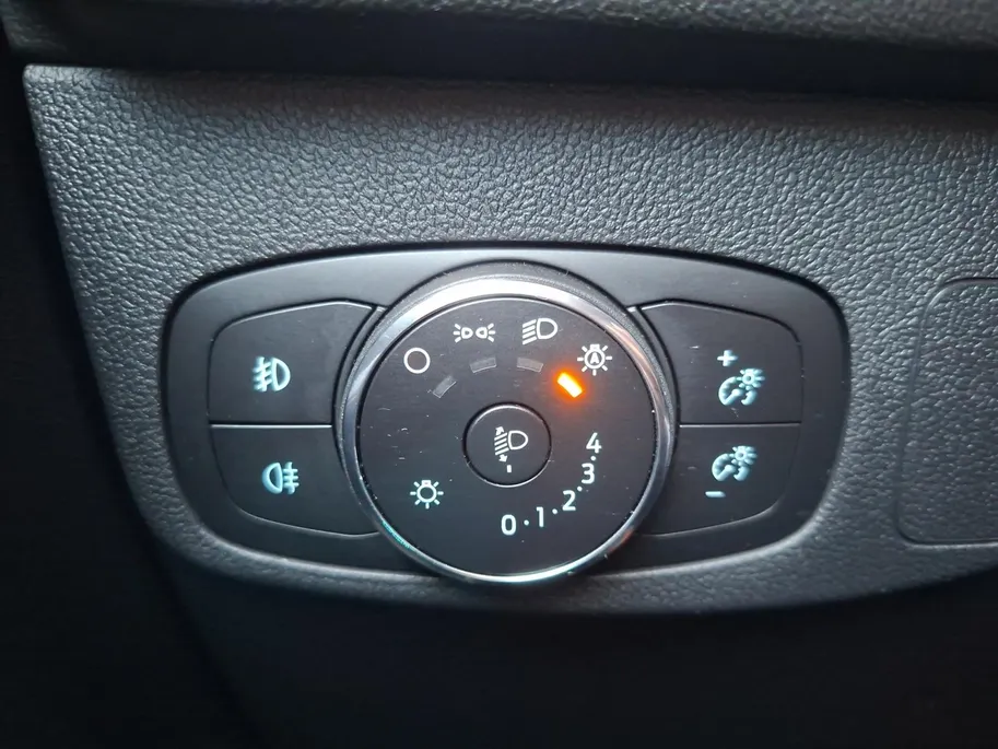 Ford Focus Wagon 1.0 EcoBoost Hybrid ST Line X | Winterpack | Driver Assistancepack | Adaptive Cruisecontrol | Dodehoekdetectie | B&O Audio | AGR | Led Koplampen | Camera |