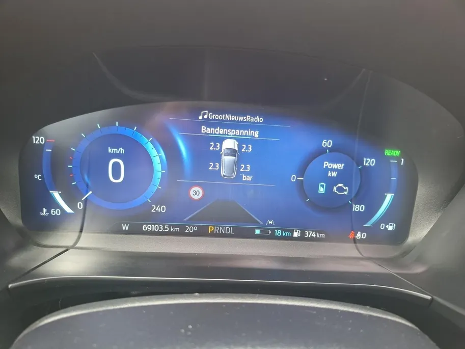 Ford Kuga 2.5 PHEV ST-Line X | Winterpack | Driver assistancepack | Technologypack | El. Trekhaak | Panoramadak | El. Achterklep | All-seasonbanden | 18' Lichtmetaal | Adaptive Cruisecontrol | BLIS | Matrix Ledkoplampen | Head-up Display |