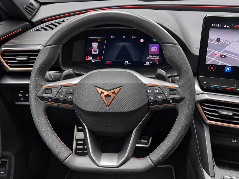 CUPRA Formentor 1.4e-Hybrid 180kW/245PK VZ · Panoramadak · Trekhaak · 360°Camera + Parkeersensoren