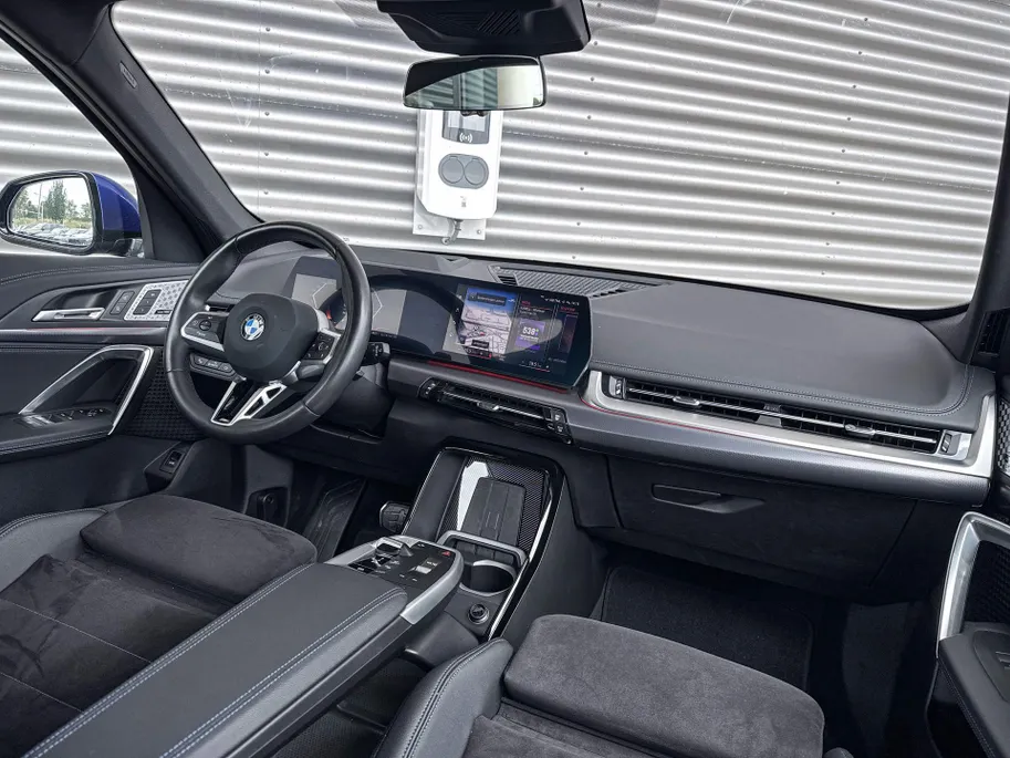BMW X1 xDrive23i