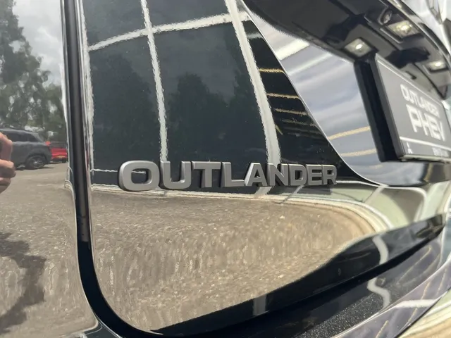 Mitsubishi Outlander 2.4 PHEV Black Edition