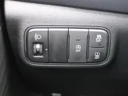 Hyundai i20 1.0 T-GDI Comfort Smart | Camera | 16' LM | Cruise | Navi | Apple Carplay/Android Auto | Dodehoek detectie | Airco | Automaat |