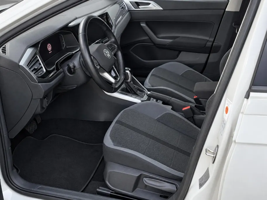Volkswagen Polo 1.0 TSI 95pk DSG Style · Camera · Stoelverwarming · Apple/Android Car Play · Matrix LED · Digital Cockpit Pro · ACC ·