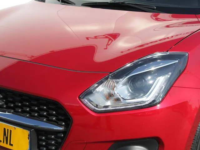 Suzuki Swift 1.2 Style Smart Hybrid Automaat | Navi | Adap. Cruise | Clima | Camera | Lm-Velgen