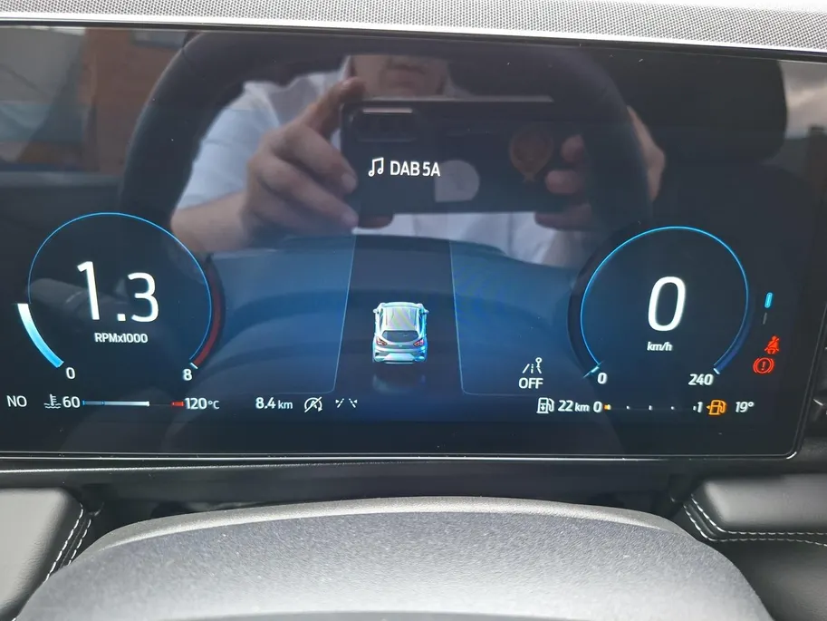 Ford Puma 1.0 EcoBoost Hybrid Titanium | 5.000,- Ready Set Ford Bonus | Gratis automaat t.w.v. 1.500,-! | Winterpack | Camera | Apple Carplay&Android Auto | Led koplampen | Climate Control | Cruisecontrol |