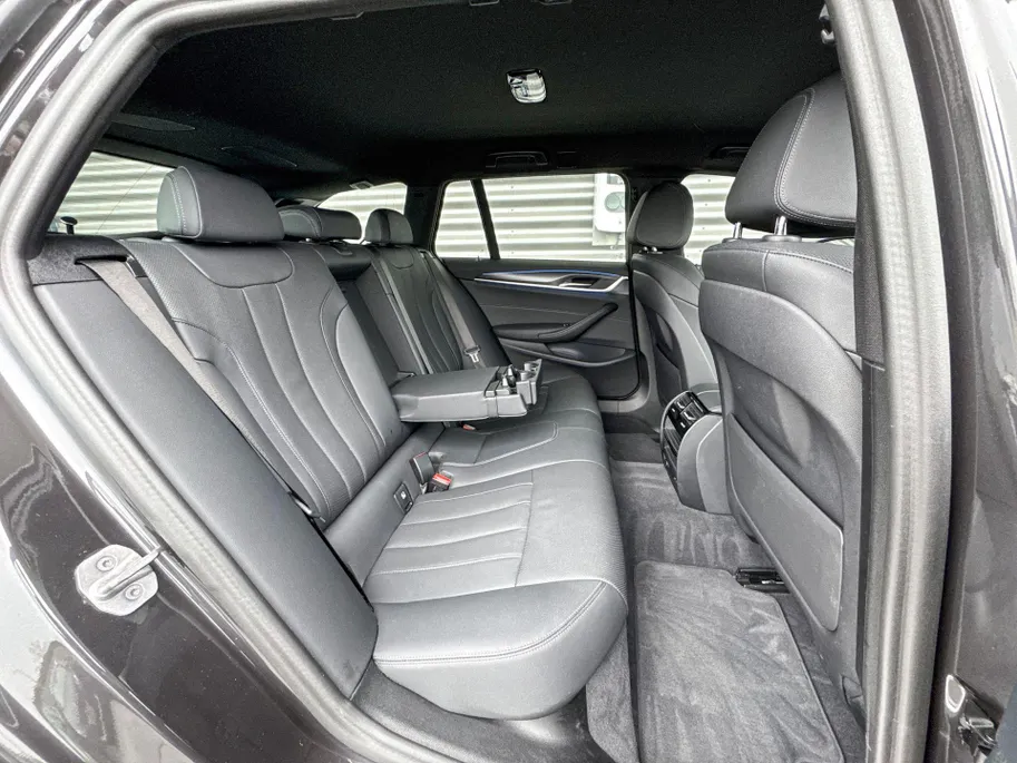 BMW 5 Serie Touring 530e Business Edition Plus
