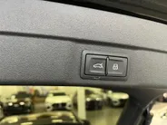 Audi A6 Avant 2.0 367pk S-tronic e-hybrid Quattro S edition Comp · 360 Camera · Wegklapbare Trekhaak · Elek. Voorstoel · Elek. Achterklep · 20'' Inch · Garantie t/m 11-12-2030 of 100.000km