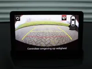 Mazda 2 1.5 e-SkyActiv-G 90PK 6MT Homura | Stuur-/stoelverwarming | Camera | Dodehoek detectie | LED | 16' LM | Carplay | Clima | Cruise |