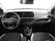 Hyundai i10 1.0 Comfort | Carplay | Airco | Cruise | NU Rijklaarprijs! Incl.12 Maanden, APK, Onderhoudsbeurt etc! Premiumpakket gratis!