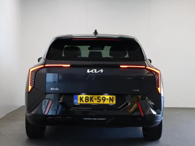 Kia EV4 GT-Line Business Edition 81.4 kWh