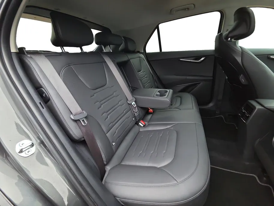 Kia Niro 1.6i Hybrid DynamicPlusLine Schuif-/kanteldak | Dodehoek Detectie | Stoelverwarming | Camera | Cruise Control Adaptief | Carplay | Head up Display | NAP