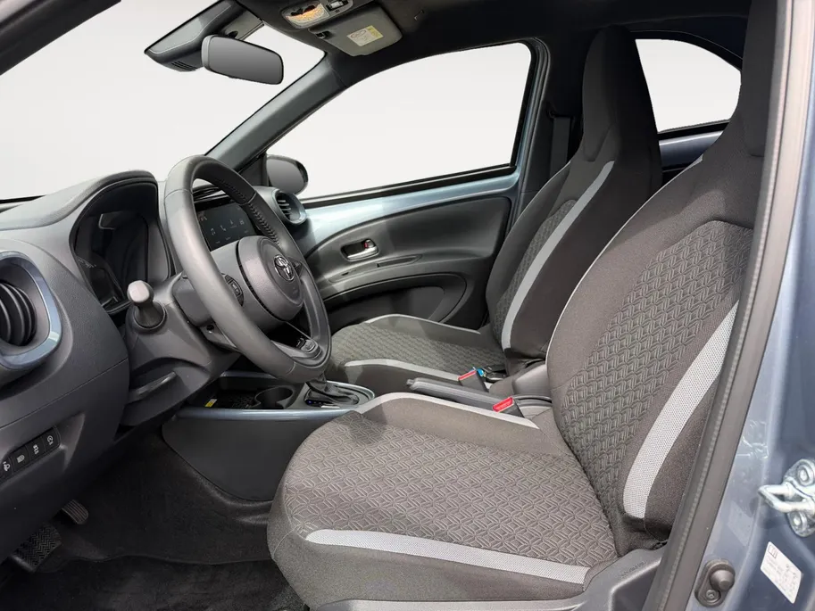 Toyota Aygo X 1.0 VVT-i S-CVT Envy