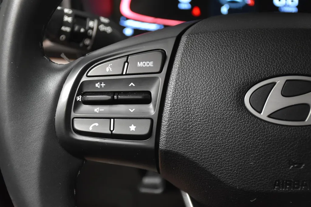 Hyundai i10 1.0i Automaat Comfort Smart | Navi | Camera