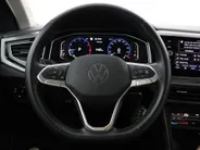 Volkswagen Polo 1.0 TSI 95pk DSG Style · Camera · Dodehoeksensor · Stoelverwarming · ACC · 17'Velgen · Parkeer assistent · Apple/Android Car Play ·