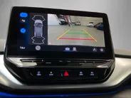 Volkswagen ID.4 Pro 128KW/174PK 77 kWh · SOH 95,6% · Camera · Warmtepomp · Apple/Android Car Play ·  Parkeer Sensoren · Fabrieksgarantie t/m 23-05-2027 of 100.000KM ·