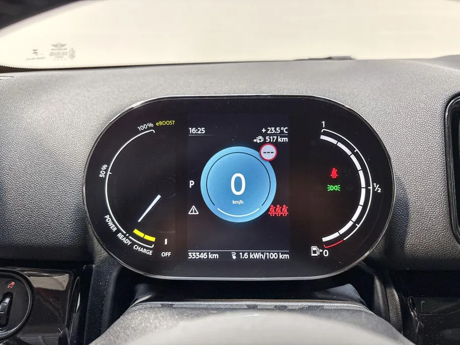 MINI Countryman Cooper SE ALL4 John Cooper Works Essence Pack