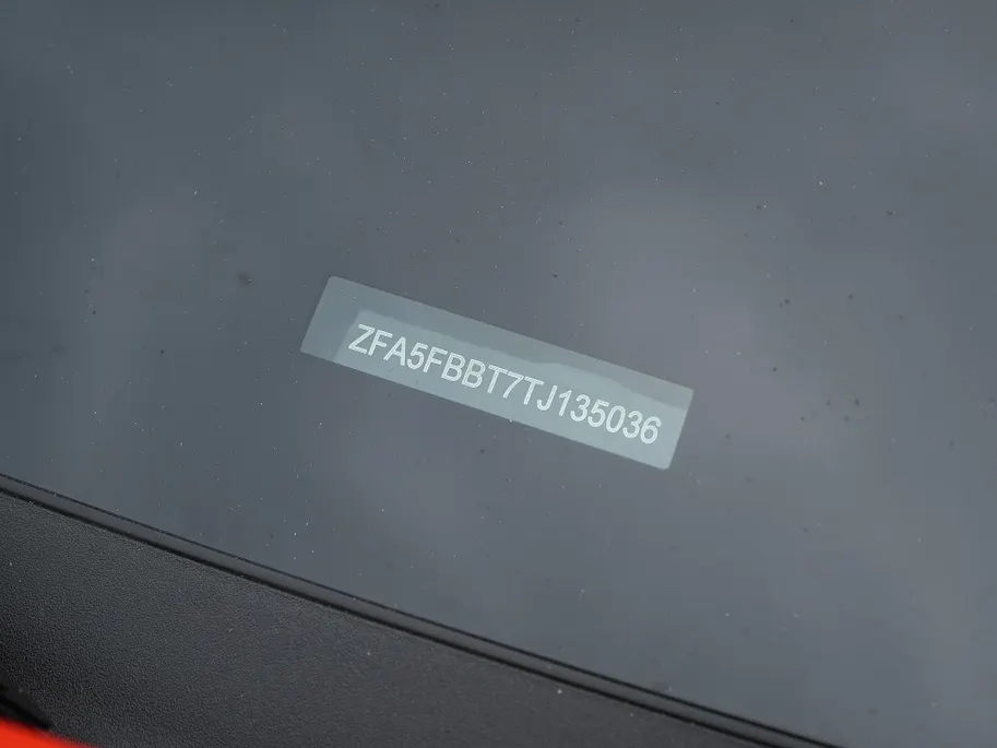 Fiat 600 1.2 Hybrid 145 PK La Prima | Camera | Carplay | Alcantara