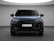 Audi Q6 e-tron S edition 83 kWh 252 PK · Adaptieve luchtvering · Glazen panoramadak · Trekhaak elek. wegklapbaar