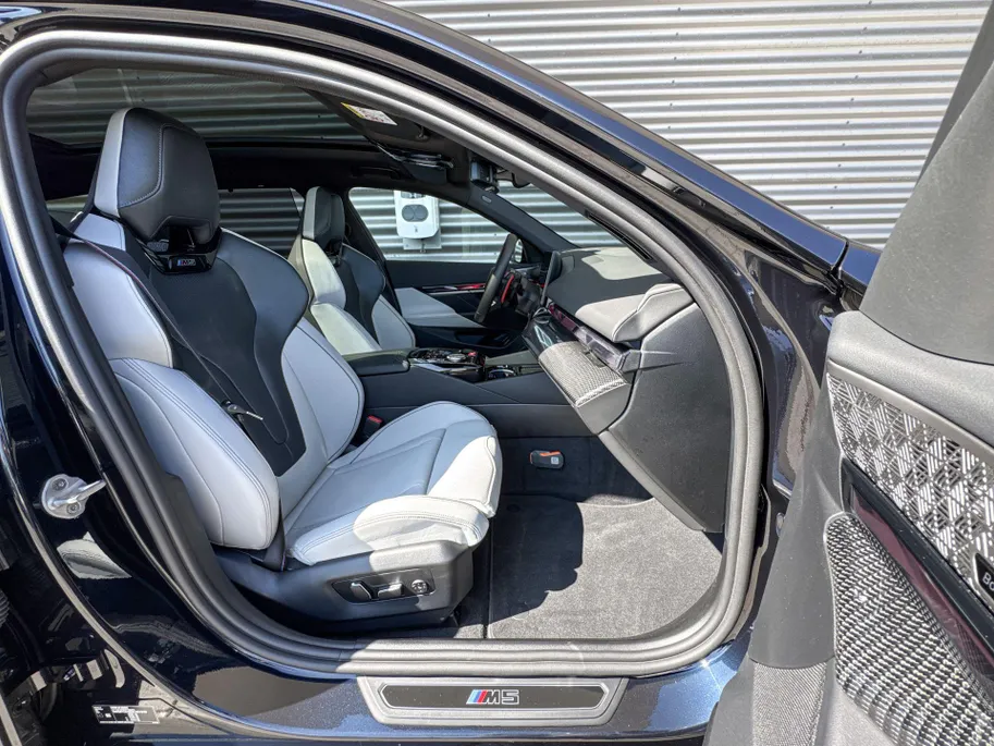 BMW M5 Touring 