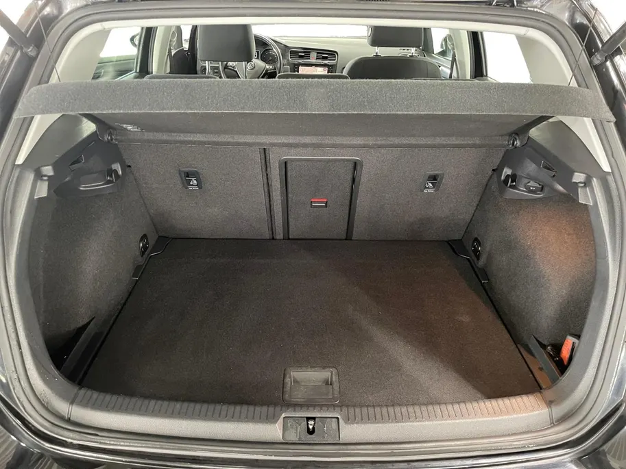 Volkswagen Golf 1.0 TSI Comfortline | Navi | Carplay | PDC |